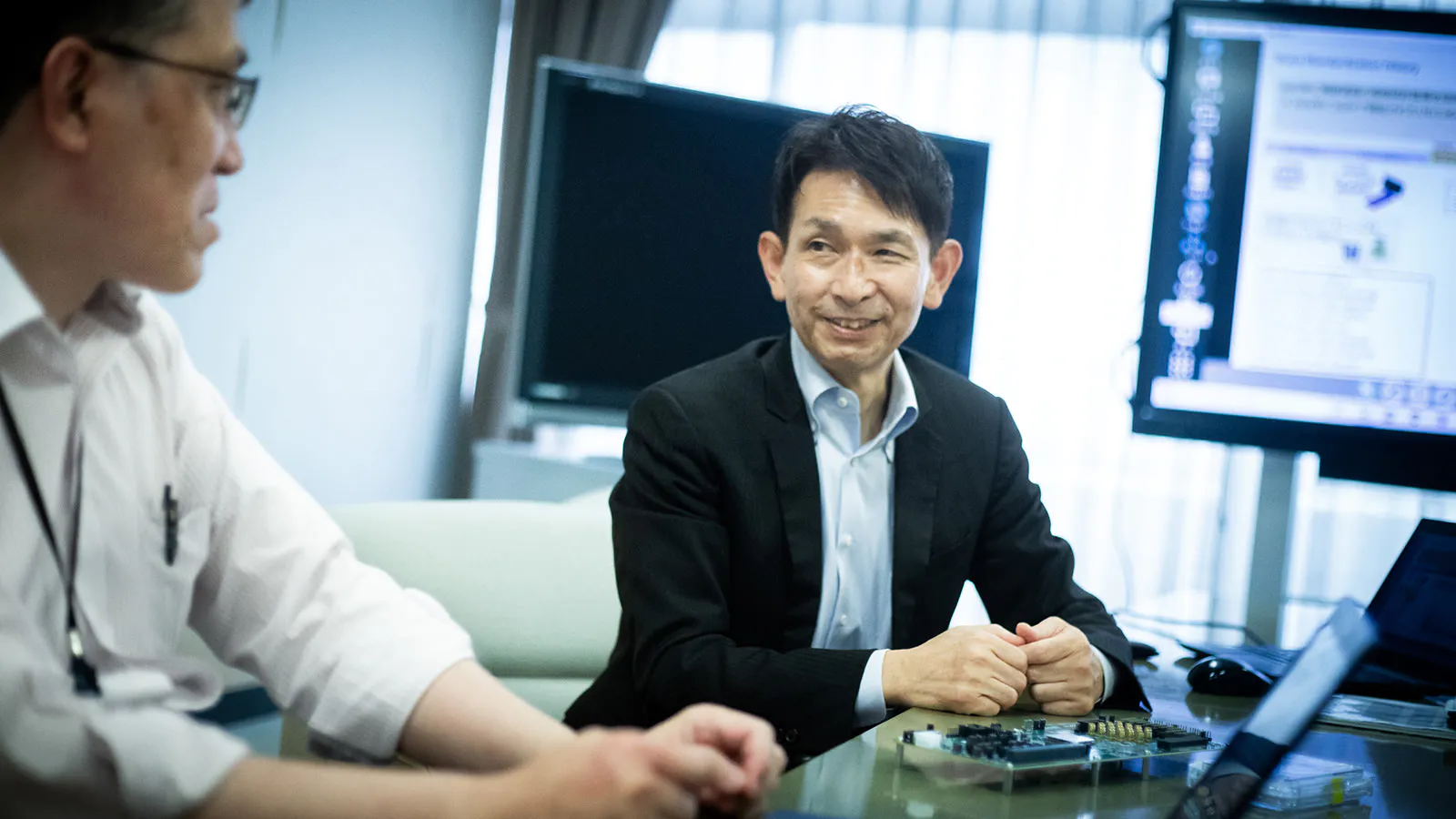 5G/ミリ波の負のループを逆回転させてIXを推進する（種谷 元隆